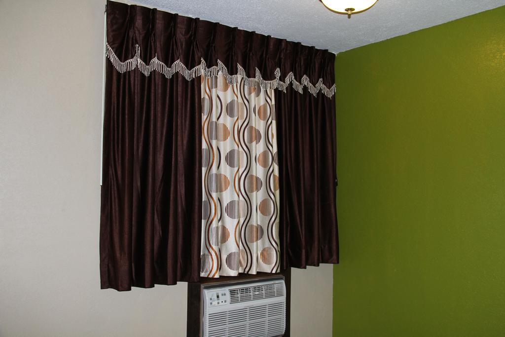 Lodge Usa Motel Guymon Bagian luar foto